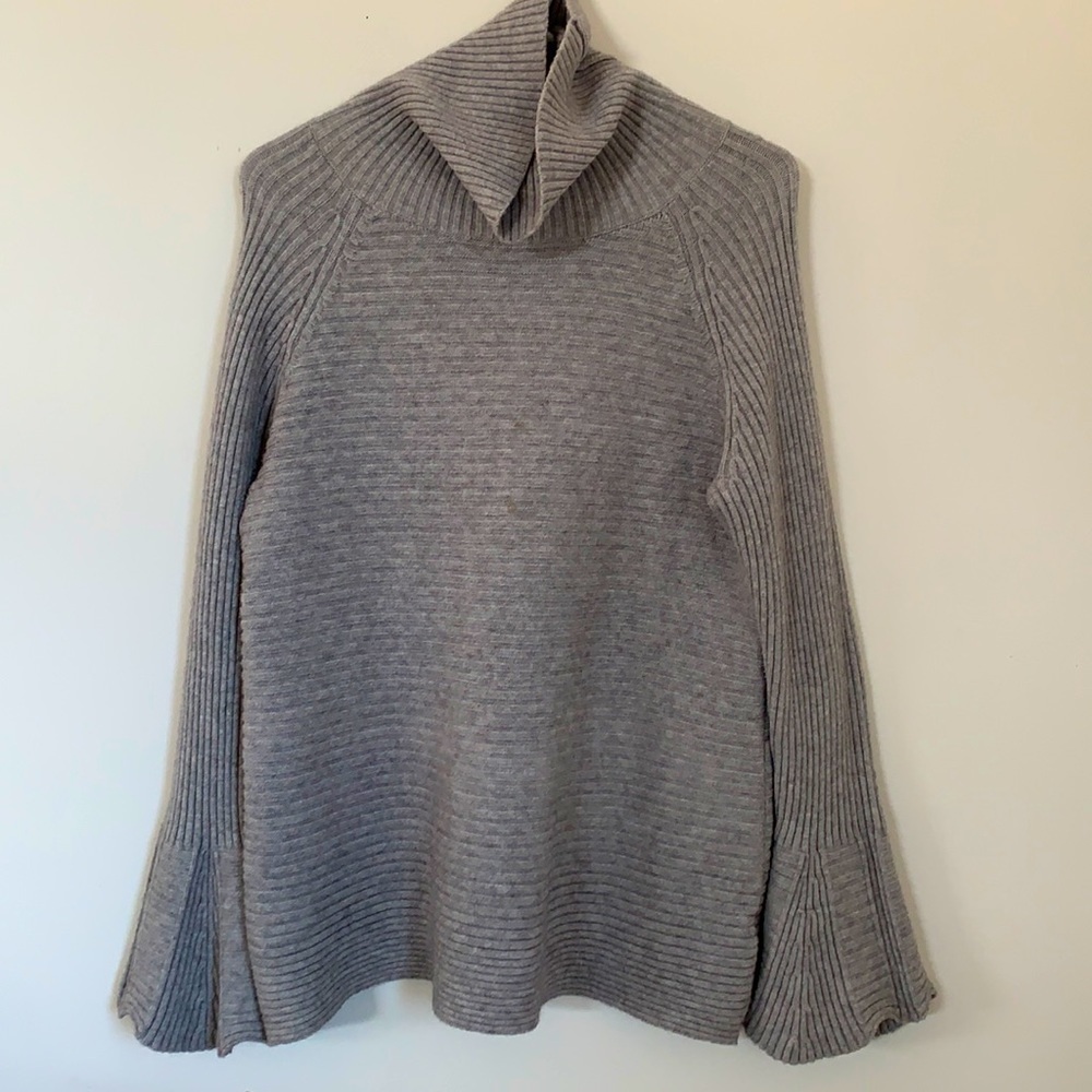 GREY TURTLE NECK WOMEN SWEATER SIZE L